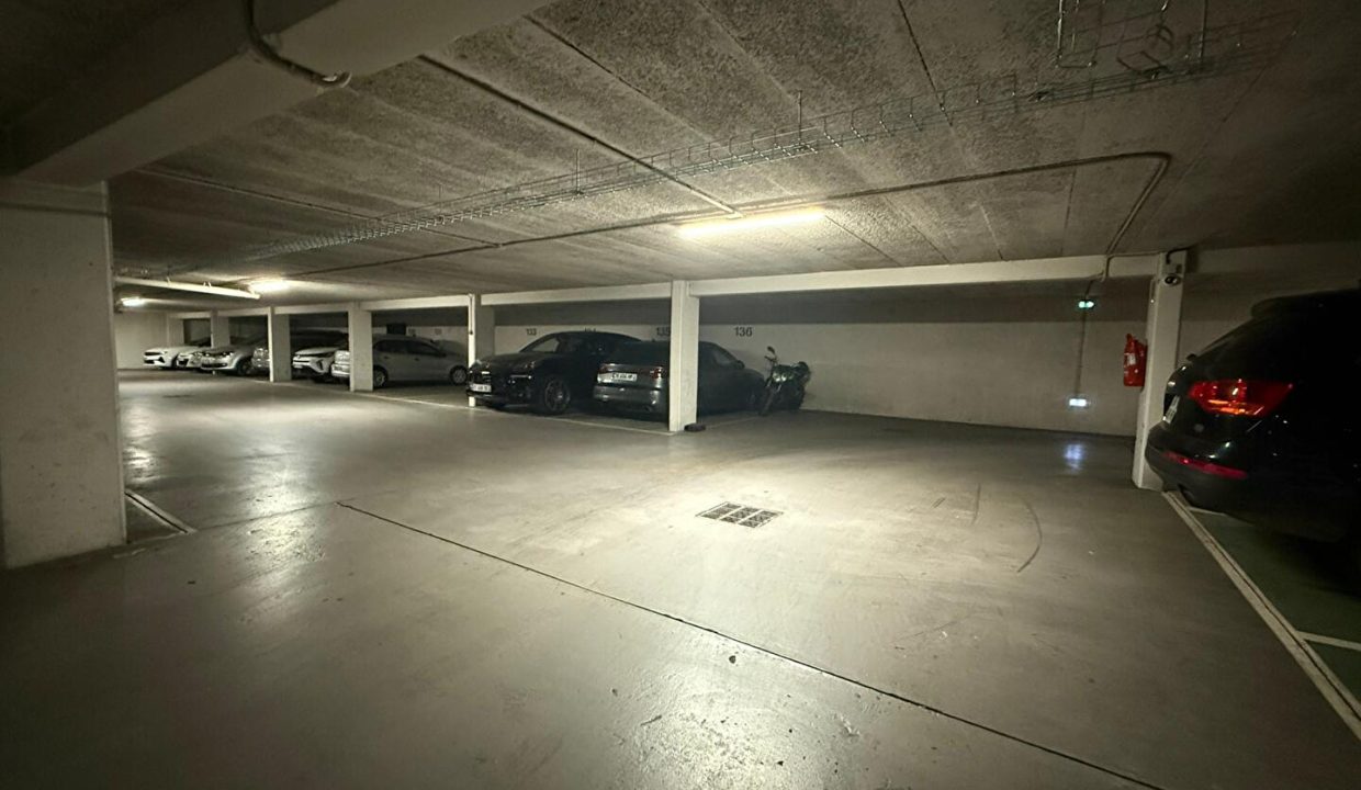 57872794b
